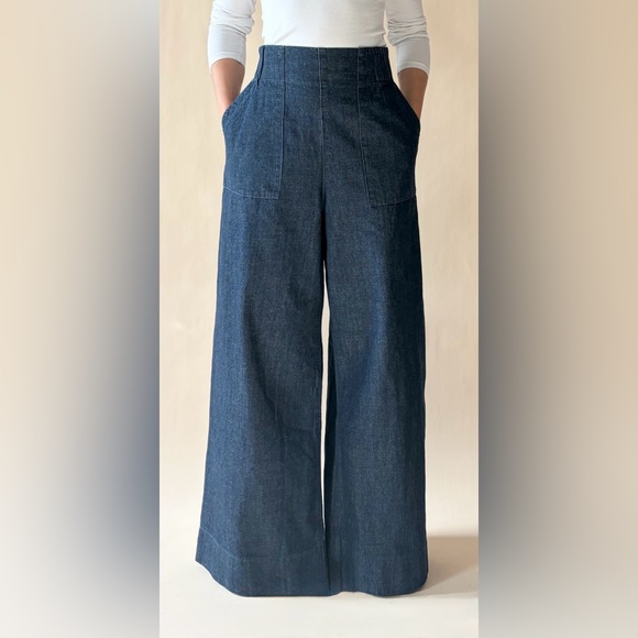 Wide-Leg Elastic Waist Denim Pants - Picture 2 of 3